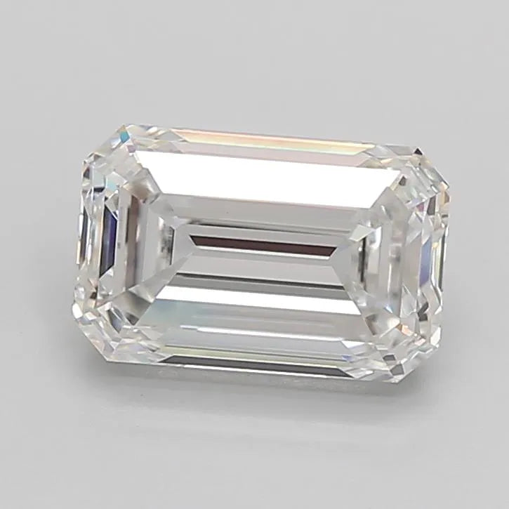 3.37ct Emerald Lab Grown Diamond (Colour E, Clarity VVS2, IGI Certified)