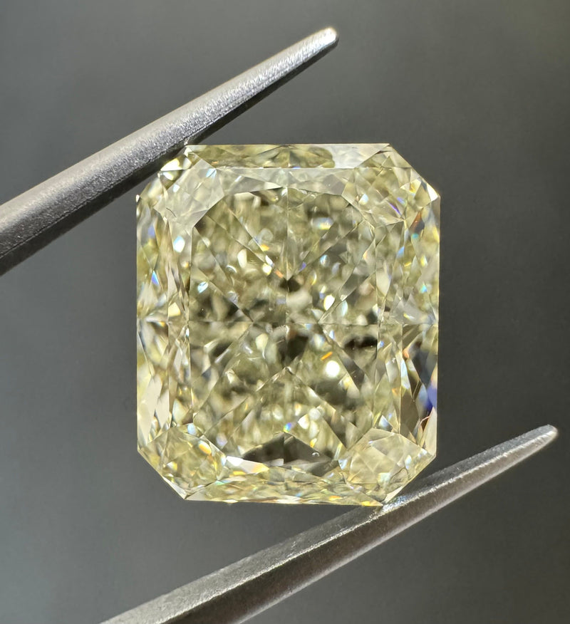 Radiant 5.31ct N VS1 GIA #2225397232