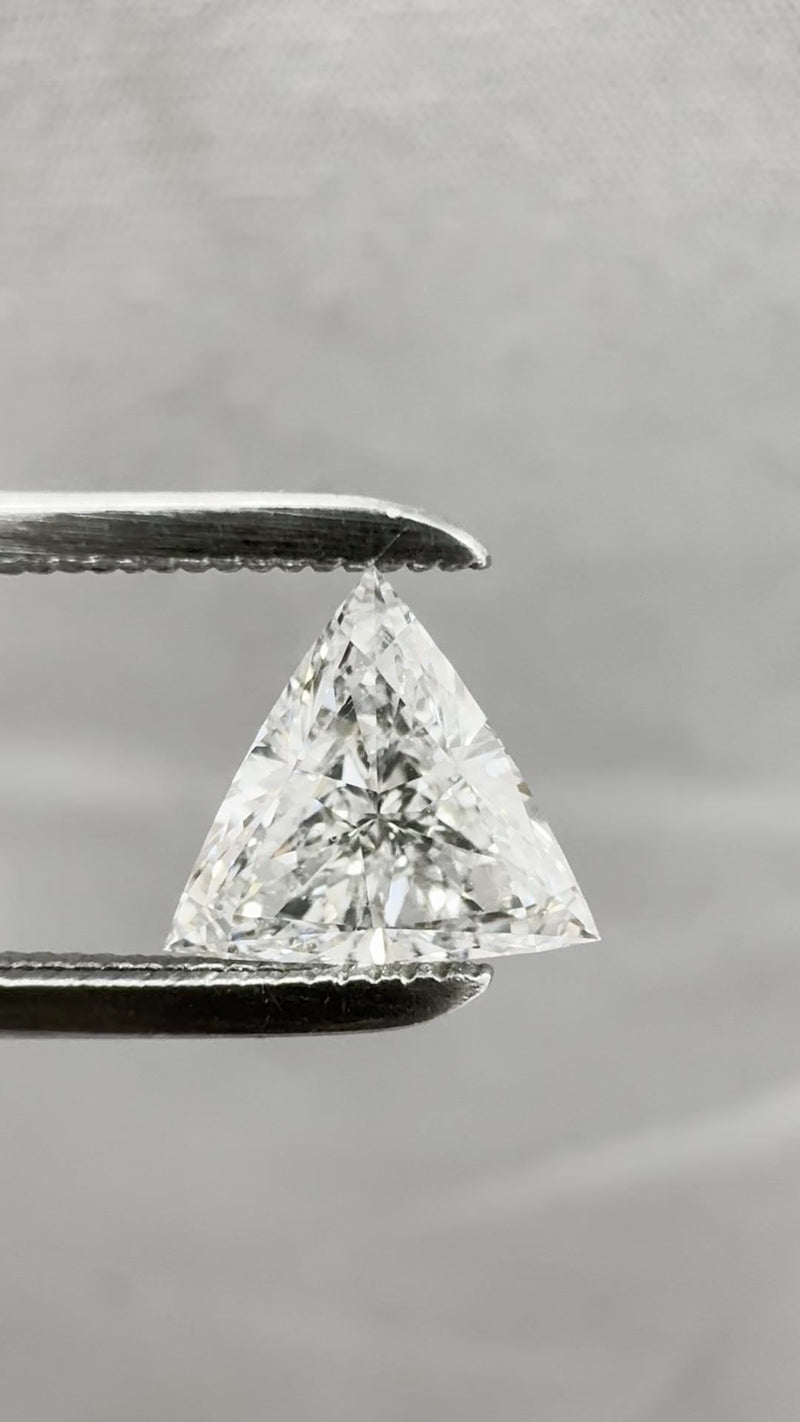 Triangular 0.71ct F SI1 GIA #1206424571