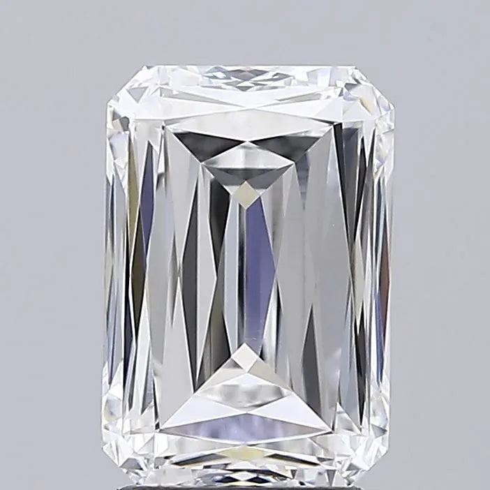 3.05ct Radiant Lab Grown Diamond (Colour E, Clarity VVS1, IGI Certified)