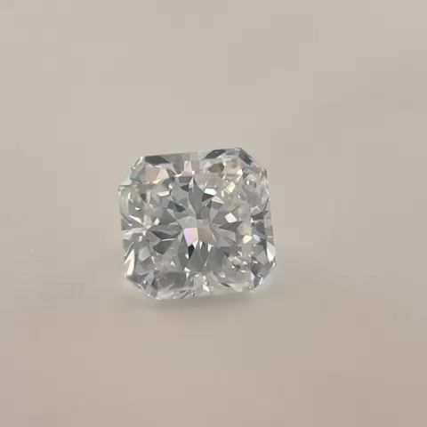 Radiant 1.06ct E VS2 GIA #2151569170