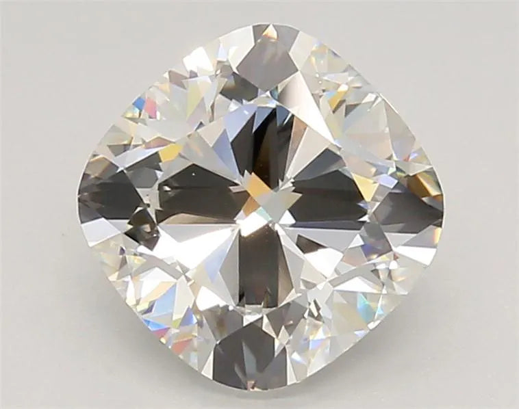 2.77ct Cushion brilliant Lab Grown Diamond (Colour G, Clarity VVS2, IGI Certified)