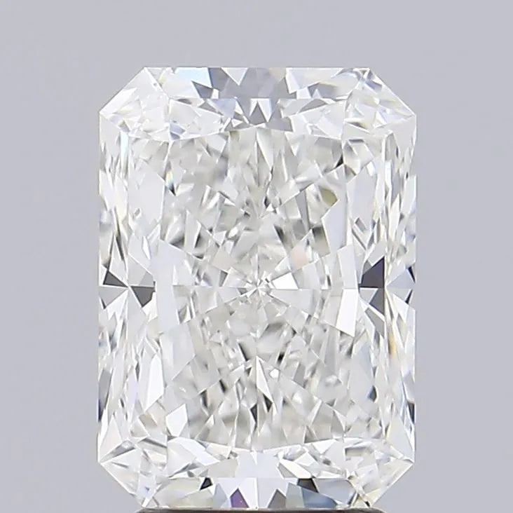 3.57ct Radiant Lab Grown Diamond (Colour G, Clarity VVS1, IGI Certified)
