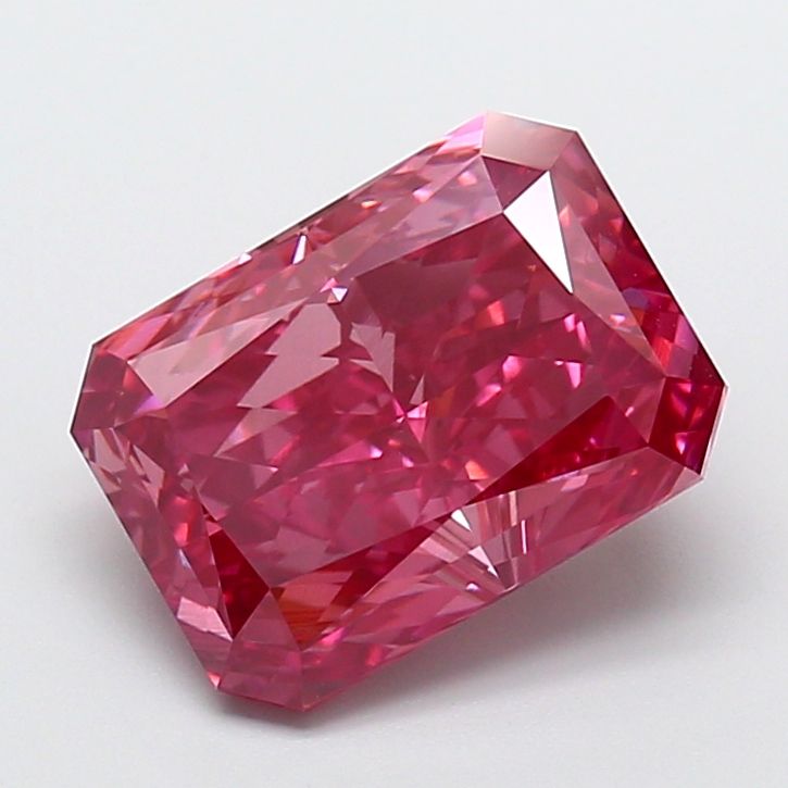 Radiant 5.04ct Fancy Vivid Red VS2 IGI #LG774655366