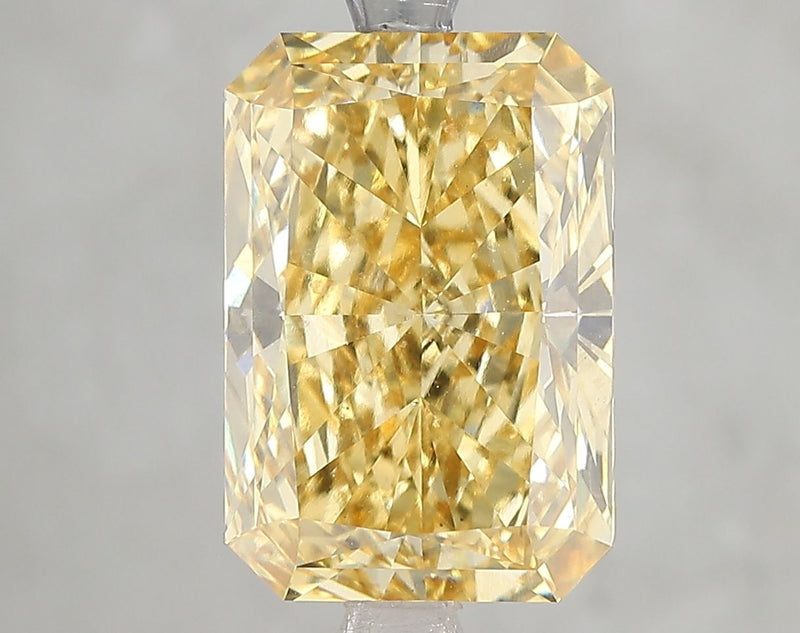 Radiant 5.08ct Fancy Vivid Yellow VS2 IGI #LG666432416