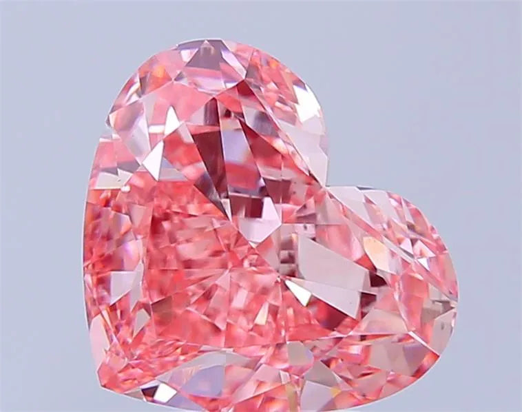 4.50ct Heart Lab Grown Diamond (Colour Fancy Vivid Pink, Clarity VS1, IGI Certified)