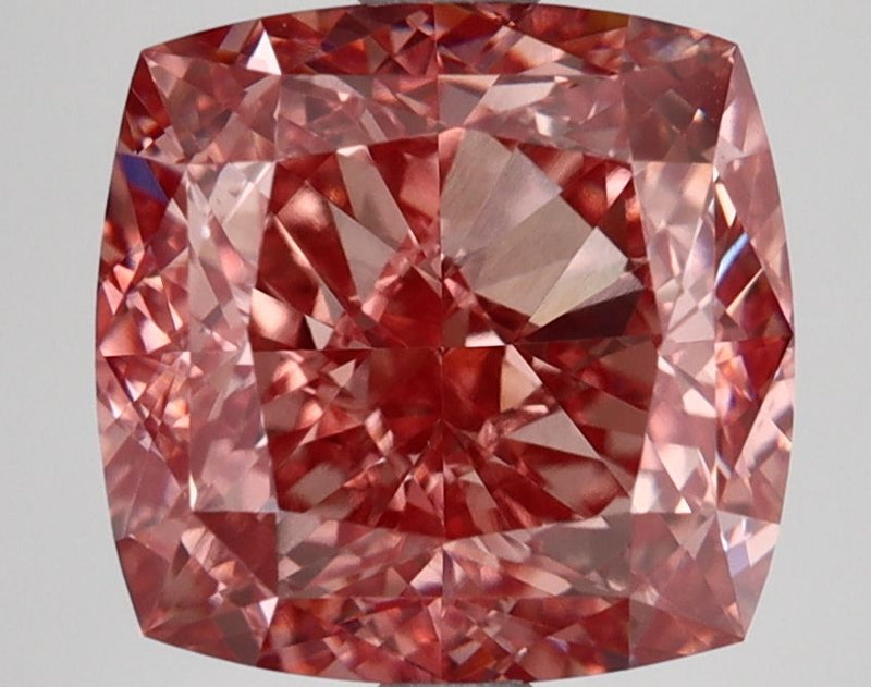 Cushion modified 5.05ct Fancy Vivid Pink VVS2 IGI #LG654418424
