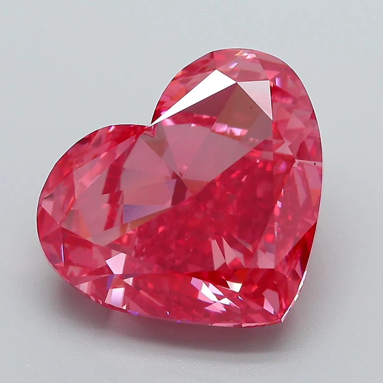 9.02ct Heart Lab Grown Diamond (Colour Fancy Vivid Pink, Clarity VS1, IGI Certified)
