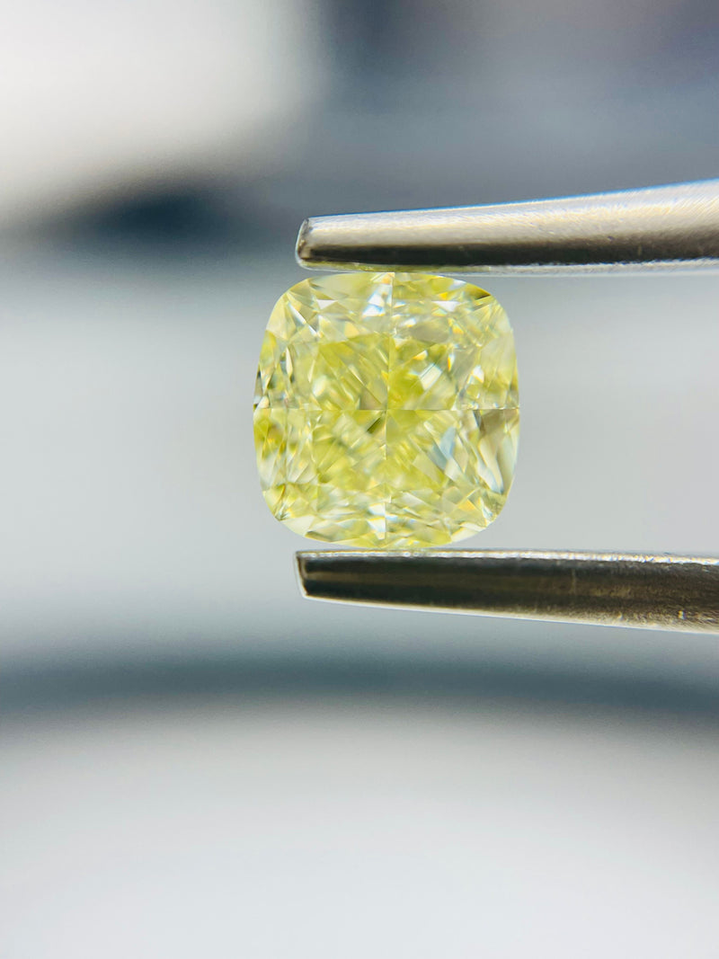 Cushion modified 1.57ct Fancy Light Yellow VVS1 GIA #7406214741