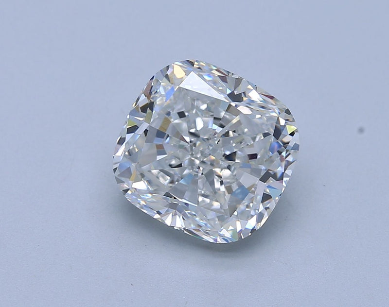 Cushion brilliant 5.01ct E VS2 GIA #5201599099