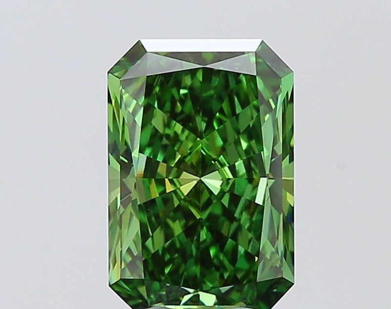 Radiant 3.1ct Fancy Vivid Green VVS2 IGI #LG762517501